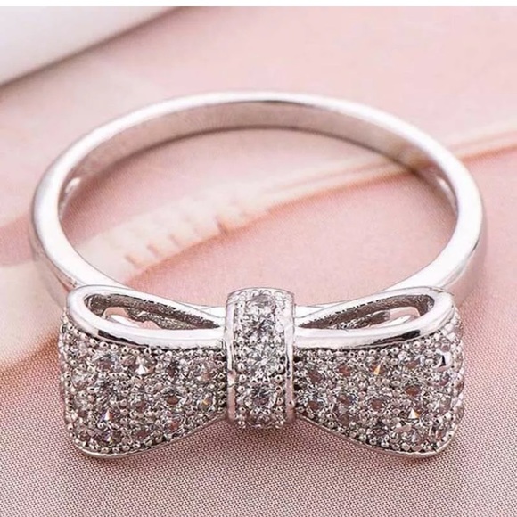 .925 Sterling Silver White Sapphire Bow Ring - Picture 3 of 7